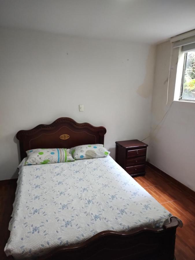 Noras Homestay Laureles Medellín Exterior foto