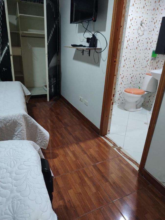 Noras Homestay Laureles Medellín Exterior foto