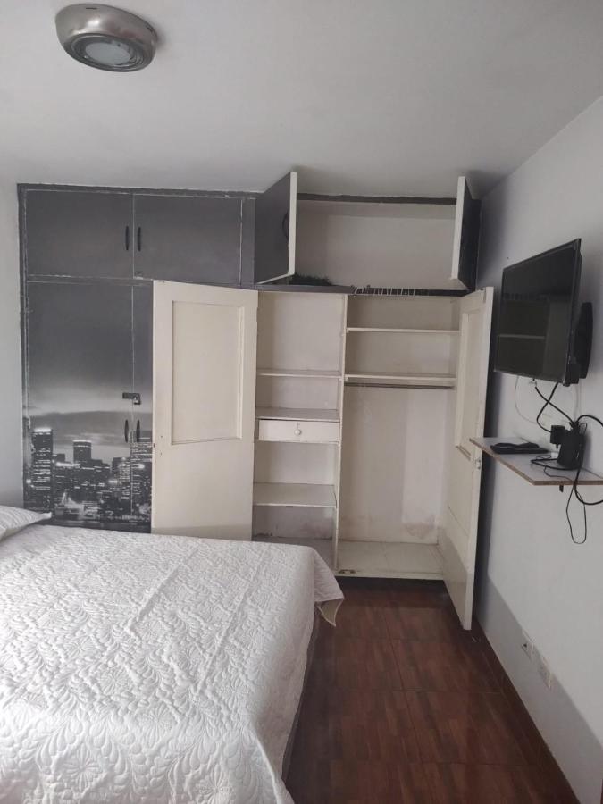 Noras Homestay Laureles Medellín Exterior foto