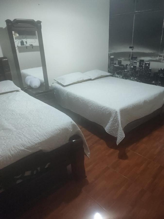 Noras Homestay Laureles Medellín Exterior foto