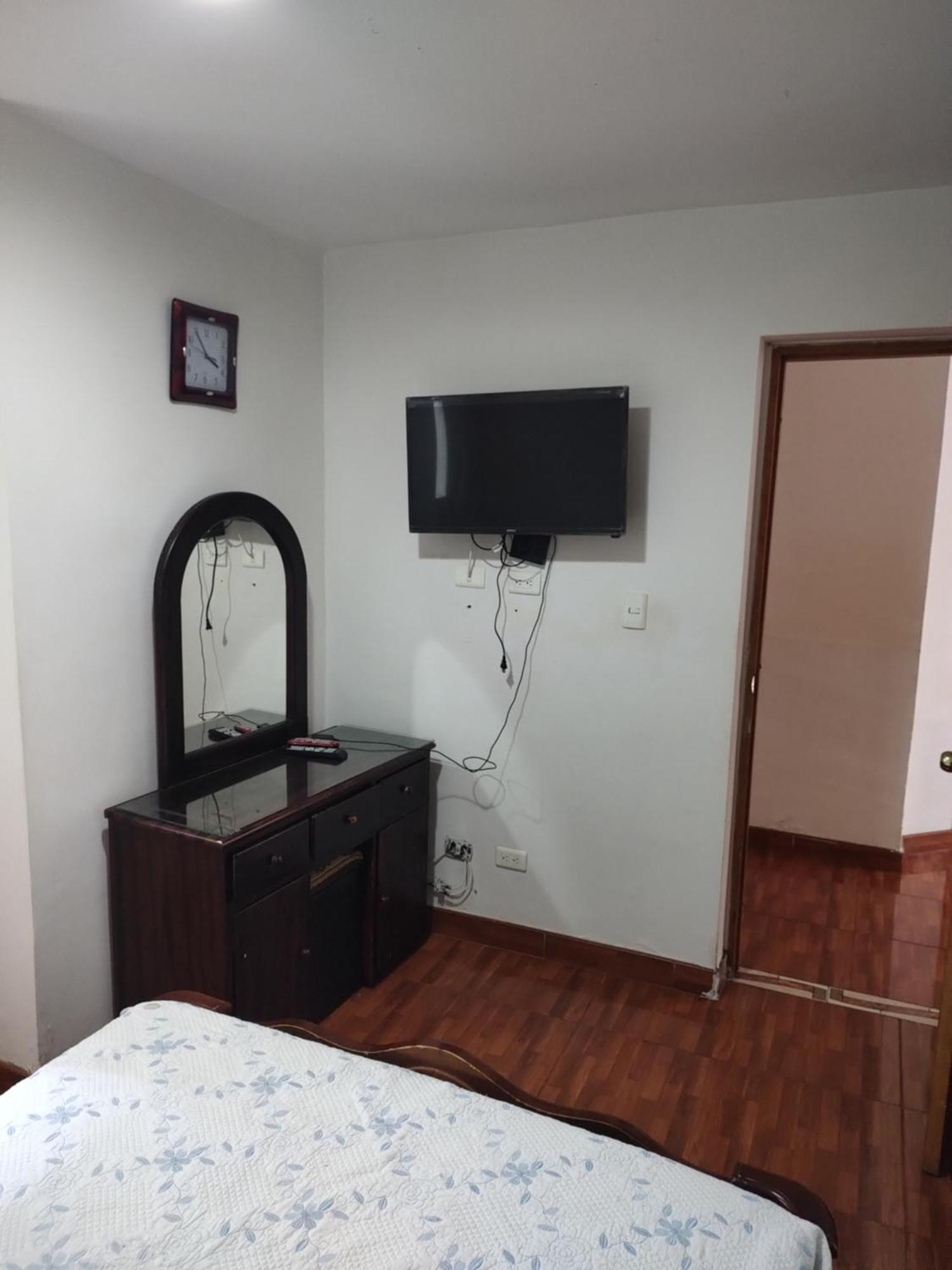 Noras Homestay Laureles Medellín Exterior foto